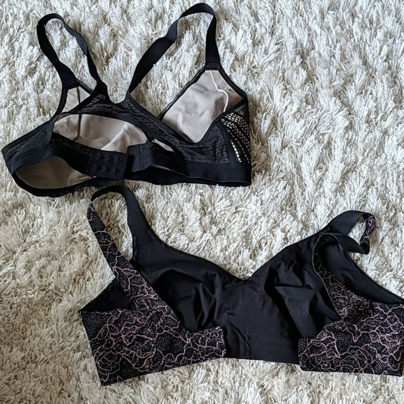 Lululemon bras - Picture 2 of 4